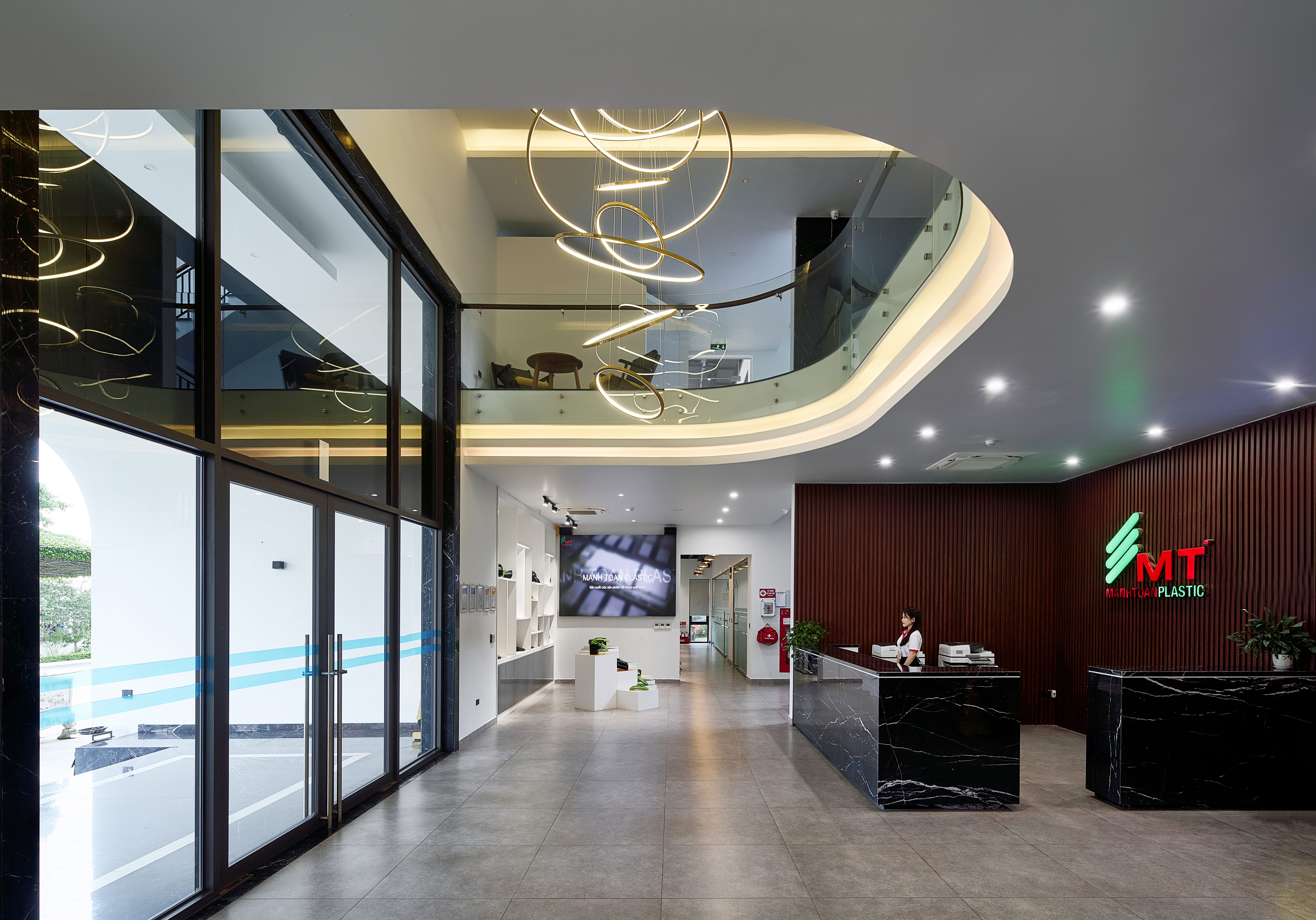 Mạnh Toàn Plastic